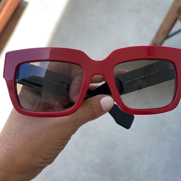 Prada sunglasses retro black and red Steven Miler - Picture 3 of 5